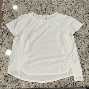 White Lululemon “Lightweight Stretch Run Short Sleeve”Size 8